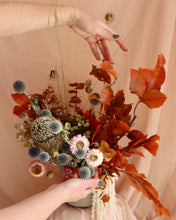Load image into Gallery viewer, Dried Seasonal Arrangement