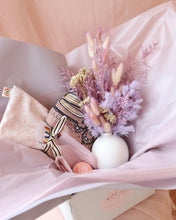 Load image into Gallery viewer, Rococo Gift Box