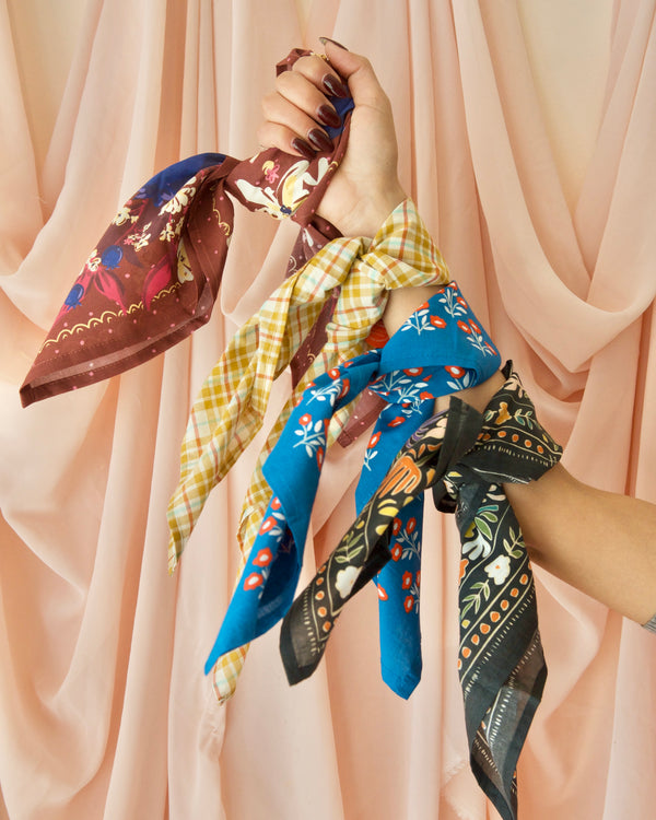 Handker | Scarf image 1